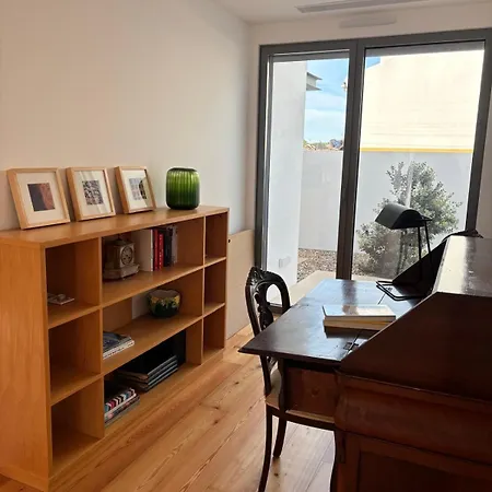 Casa Nova Da Azoia セシンブラ