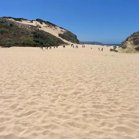 Casa Nova Da Azoia * Σεσίμπρα